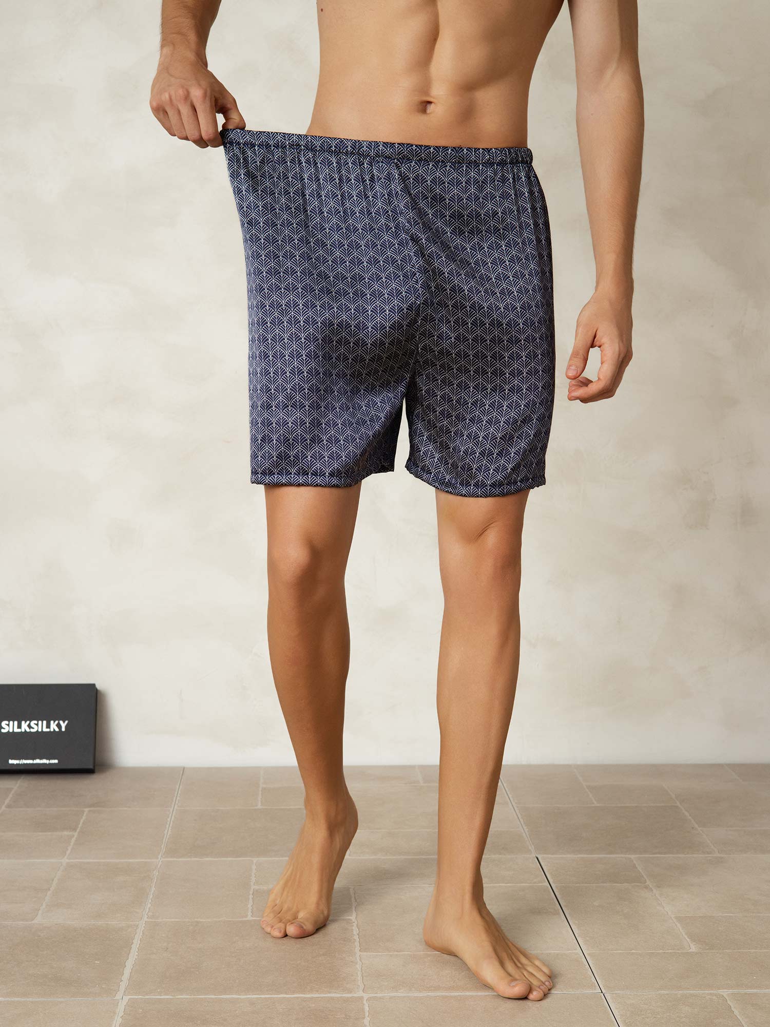 Pure Silk Ginkgo Marine Imprimé Taille Élastique Short De Nuit - Image 3