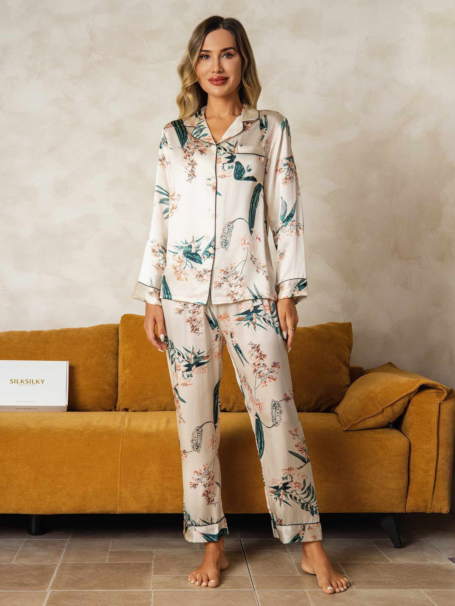Ensemble De Pyjama Pour Femme En Pure Soie À Imprimé Botanique À Manches Longues Avec Pantalon - Image 5