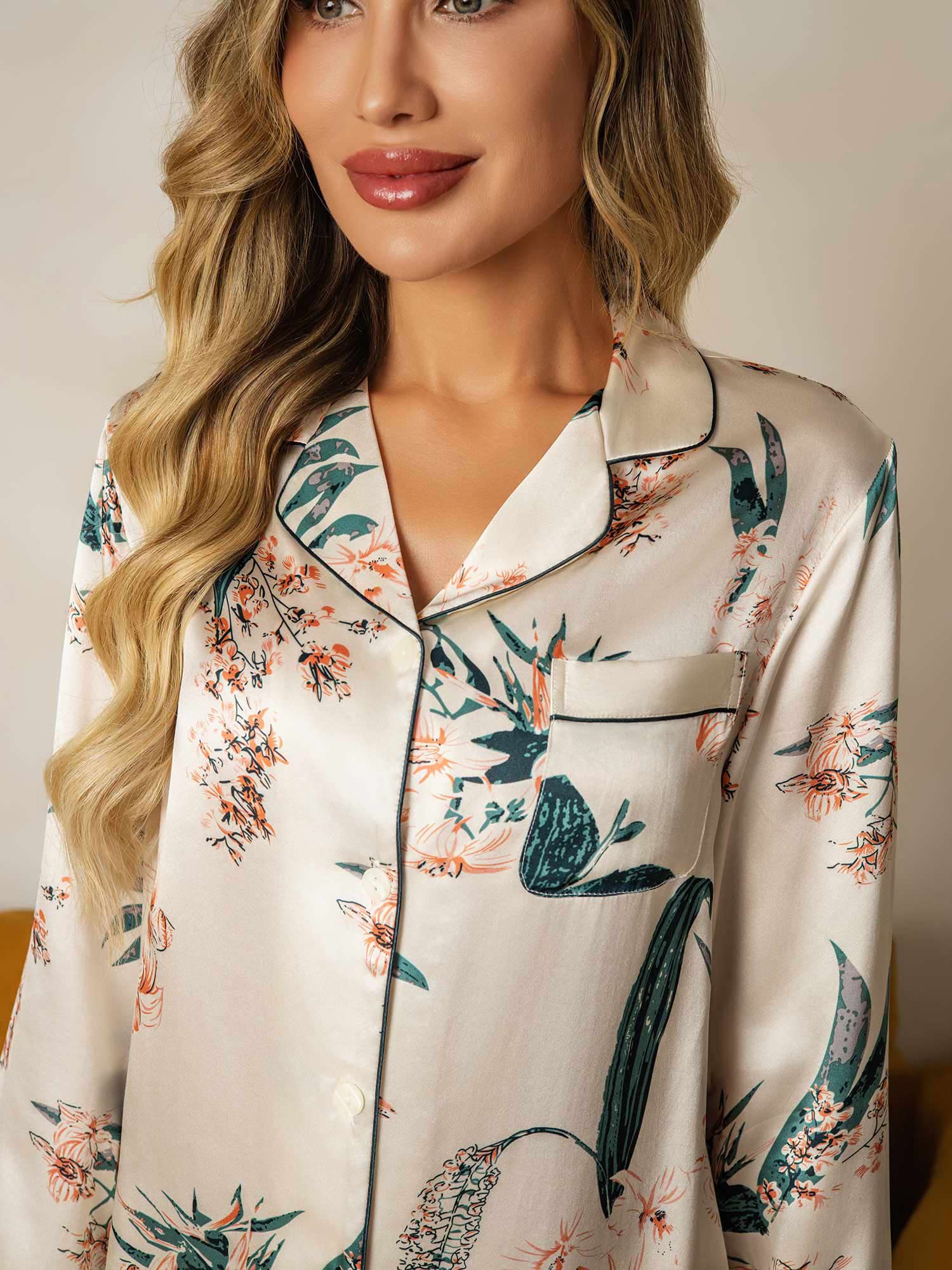 Ensemble De Pyjama Pour Femme En Pure Soie À Imprimé Botanique À Manches Longues Avec Pantalon - Image 7