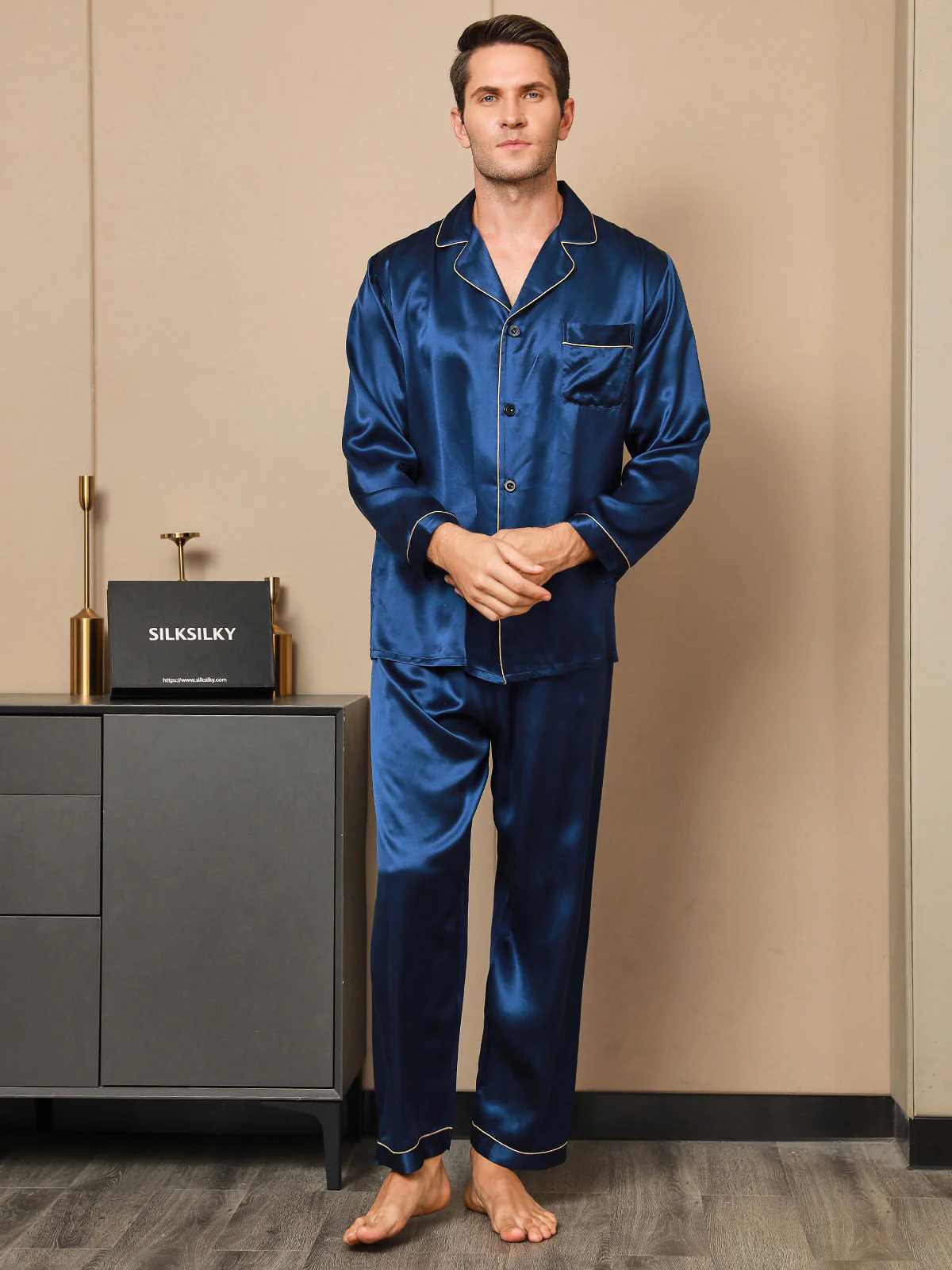 Ensemble Pyjama Pour Homme En Pure Soie À Manches Longues Avec Col À Revers Et Boutonnage - Image 12