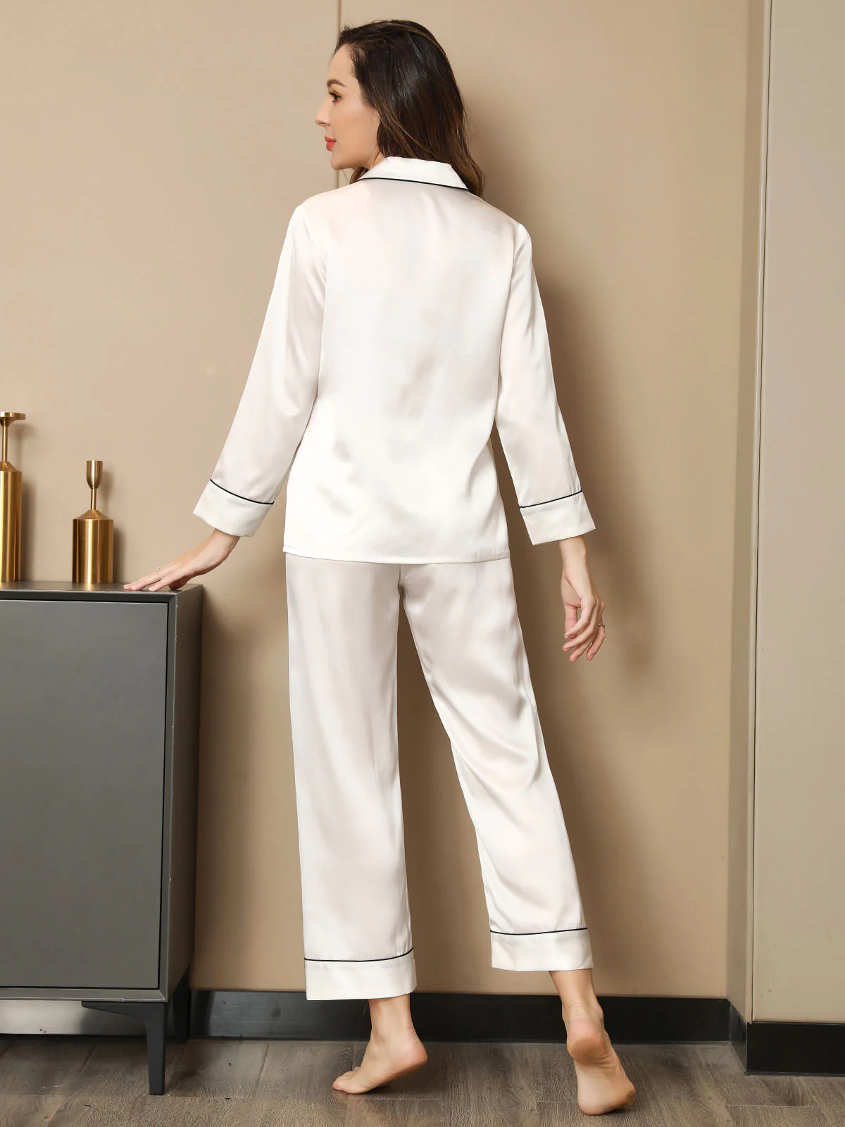 Ensemble de Pyjama Classique à Bordure en Soie Pure - Image 17