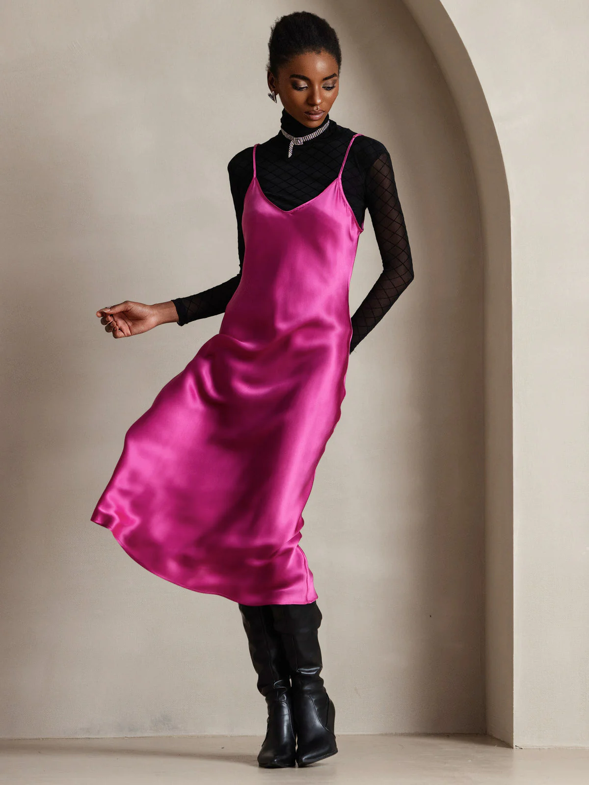 Robe Longue en Soie avec Bretelles Spaghetti - Image 85