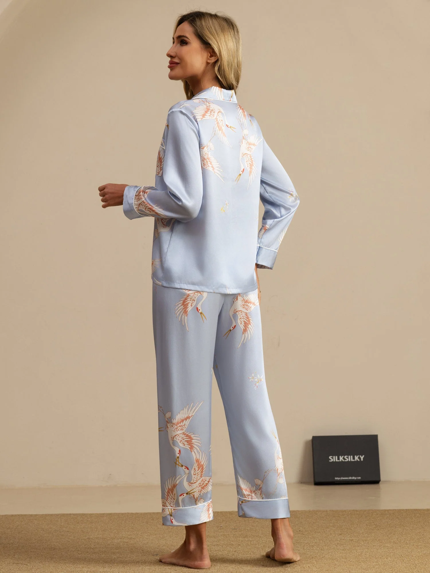 Ensemble De Pyjama En Soie Pure 19Momme Pour Femme À Revers Et À Manches Longues Avec Imprimé Grue - Image 38